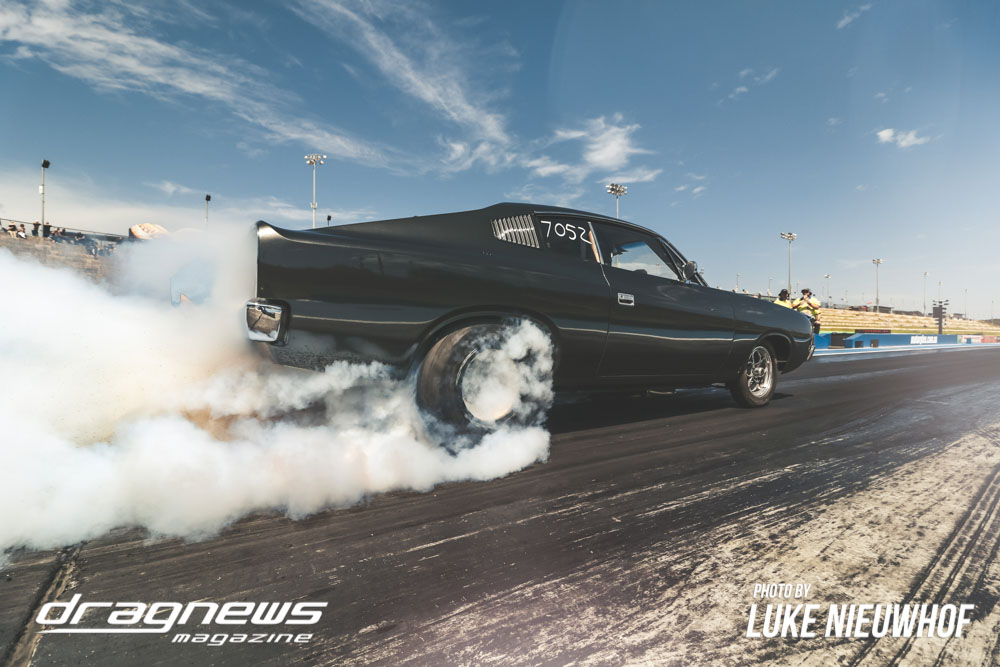 Craig Moar doing a burnout in his Valiant Charger.